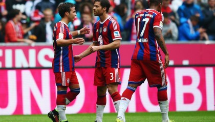 开云网页版-球场“铁壁防线”揭秘：最难攻破的欧洲后防