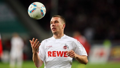 开云权威入口-《从职业到娱乐：电竞成为新时代文化的重要组成部分》，电竞职业化的开始